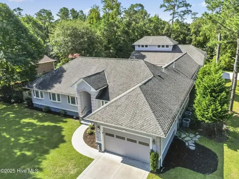 147 Pine Needle Drive Hampstead NC 28443