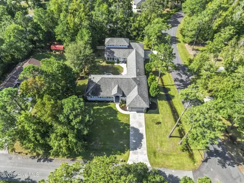 147 Pine Needle Drive Hampstead NC 28443