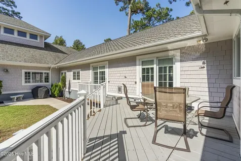 147 Pine Needle Drive Hampstead NC 28443
