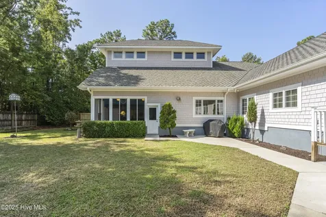 147 Pine Needle Drive Hampstead NC 28443