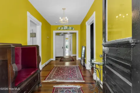 208 Johnson Street New Bern NC 28560