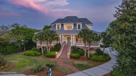 1922 Masons Bluff Court Wilmington NC 28411