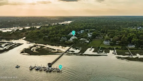 1922 Masons Bluff Court Wilmington NC 28411