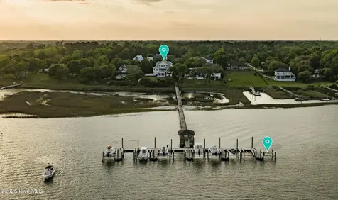 1922 Masons Bluff Court Wilmington NC 28411