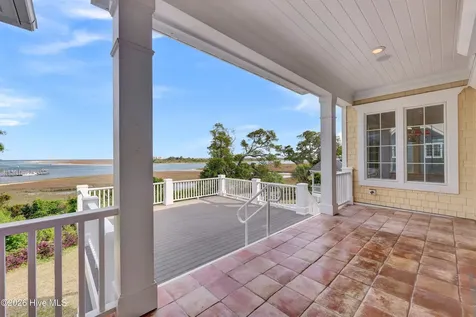 1922 Masons Bluff Court Wilmington NC 28411