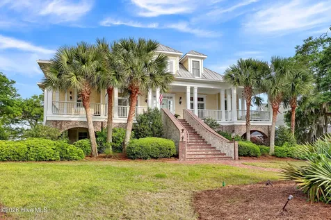 1922 Masons Bluff Court Wilmington NC 28411