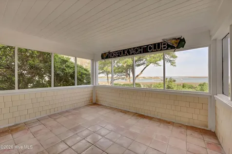 1922 Masons Bluff Court Wilmington NC 28411