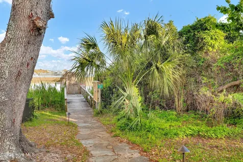 1922 Masons Bluff Court Wilmington NC 28411