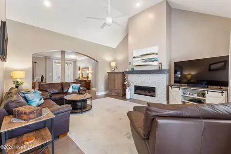 928 Wild Dunes Circle Wilmington NC 28411