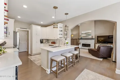 928 Wild Dunes Circle Wilmington NC 28411