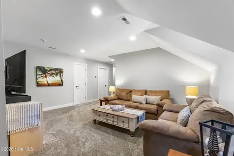 928 Wild Dunes Circle Wilmington NC 28411