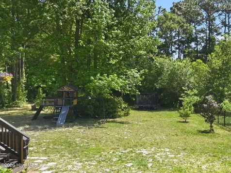 4011 E Bishop Court Wilmington NC 28412