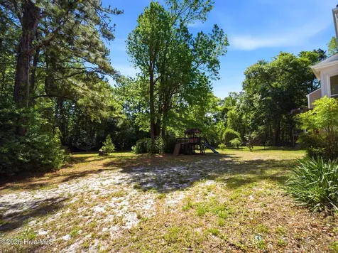 4011 E Bishop Court Wilmington NC 28412