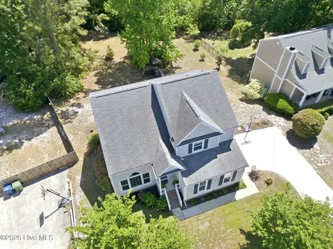 4011 E Bishop Court Wilmington NC 28412