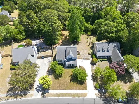 4011 E Bishop Court Wilmington NC 28412