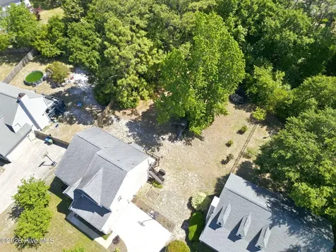 4011 E Bishop Court Wilmington NC 28412