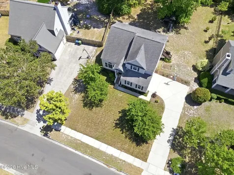 4011 E Bishop Court Wilmington NC 28412