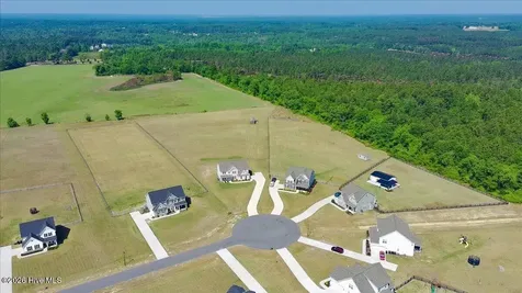 339 Rocking Horse Lane Raeford NC 28376