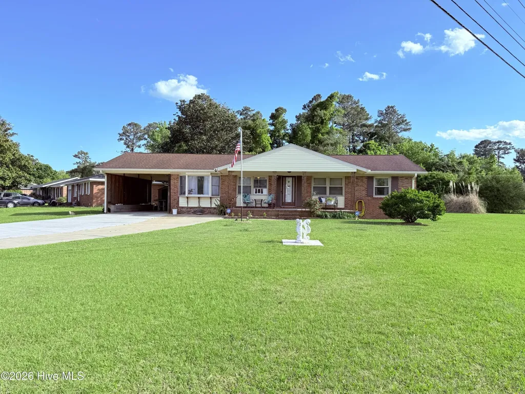 102 Yorkshire Drive Jacksonville NC 28546