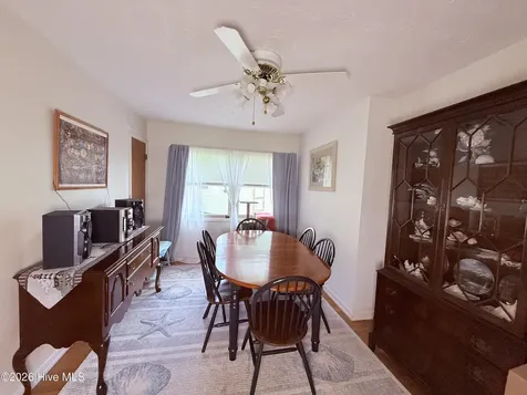 102 Yorkshire Drive Jacksonville NC 28546