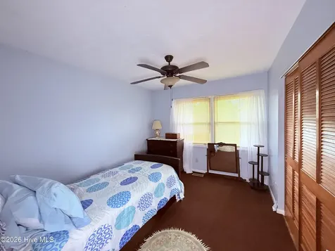 102 Yorkshire Drive Jacksonville NC 28546