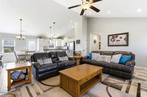 116 Bridgeport Drive Sneads Ferry NC 28460