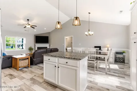 116 Bridgeport Drive Sneads Ferry NC 28460