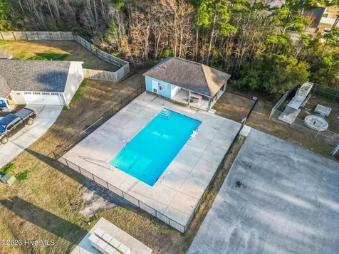 116 Bridgeport Drive Sneads Ferry NC 28460