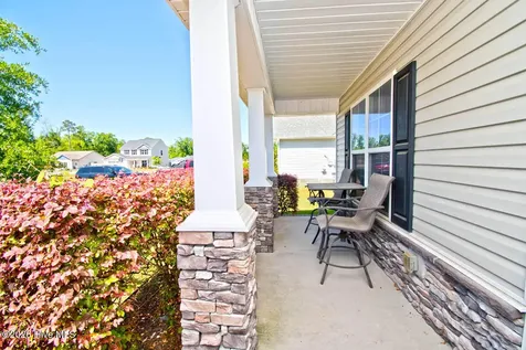 124 Waterford Way Maysville NC 28555