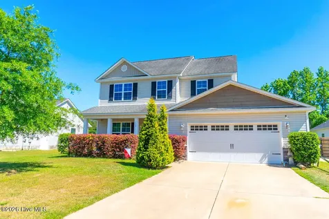 124 Waterford Way Maysville NC 28555