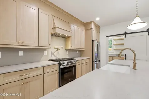 130 Bluebird Trail West End NC 27376