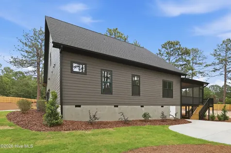 130 Bluebird Trail West End NC 27376