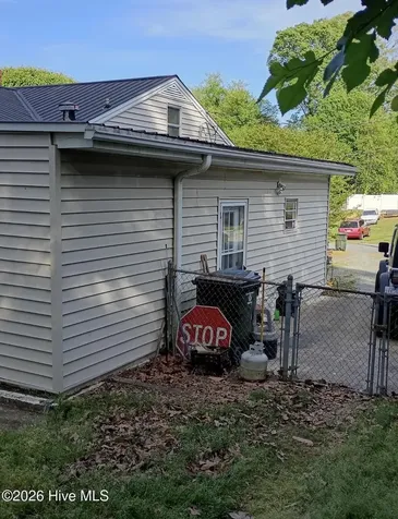 421 Columbia Avenue Burlington NC 27217