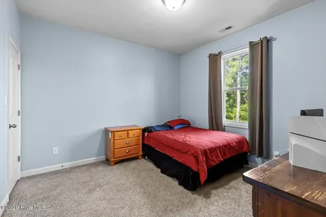 603 Mayapple Lane Hubert NC 28539