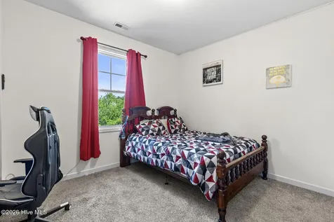 603 Mayapple Lane Hubert NC 28539