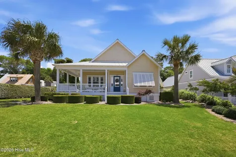 422 Sunrise Court Emerald Isle NC 28594