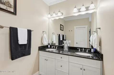 422 Sunrise Court Emerald Isle NC 28594