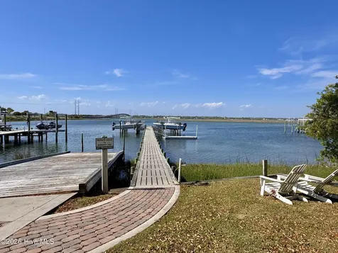 422 Sunrise Court Emerald Isle NC 28594