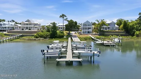 422 Sunrise Court Emerald Isle NC 28594
