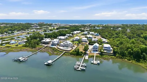 422 Sunrise Court Emerald Isle NC 28594
