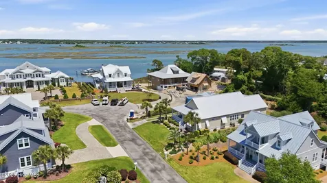 422 Sunrise Court Emerald Isle NC 28594