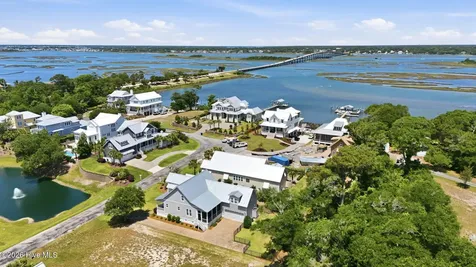 422 Sunrise Court Emerald Isle NC 28594