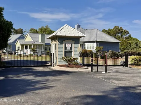 422 Sunrise Court Emerald Isle NC 28594