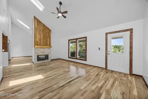 3126 Tradewinds Avenue SW Supply NC 28462