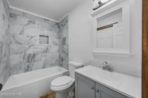 3126 Tradewinds Avenue SW Supply NC 28462
