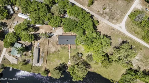 3126 Tradewinds Avenue SW Supply NC 28462