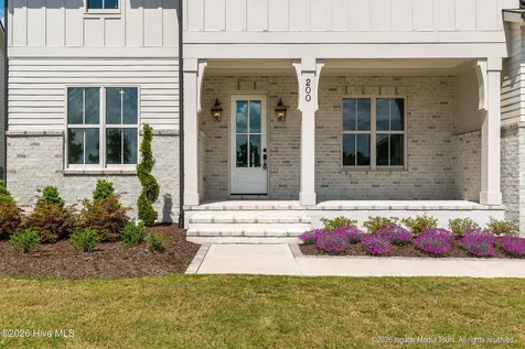 200 Pine Tree Point Snow Hill NC 28580