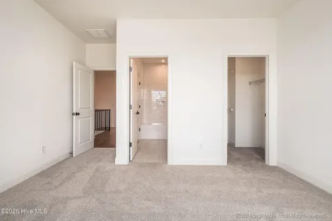 200 Pine Tree Point Snow Hill NC 28580