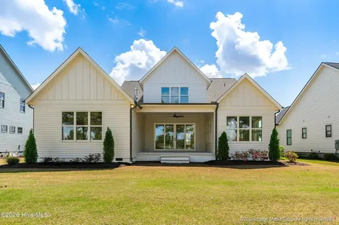200 Pine Tree Point Snow Hill NC 28580