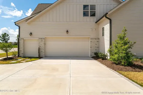 200 Pine Tree Point Snow Hill NC 28580